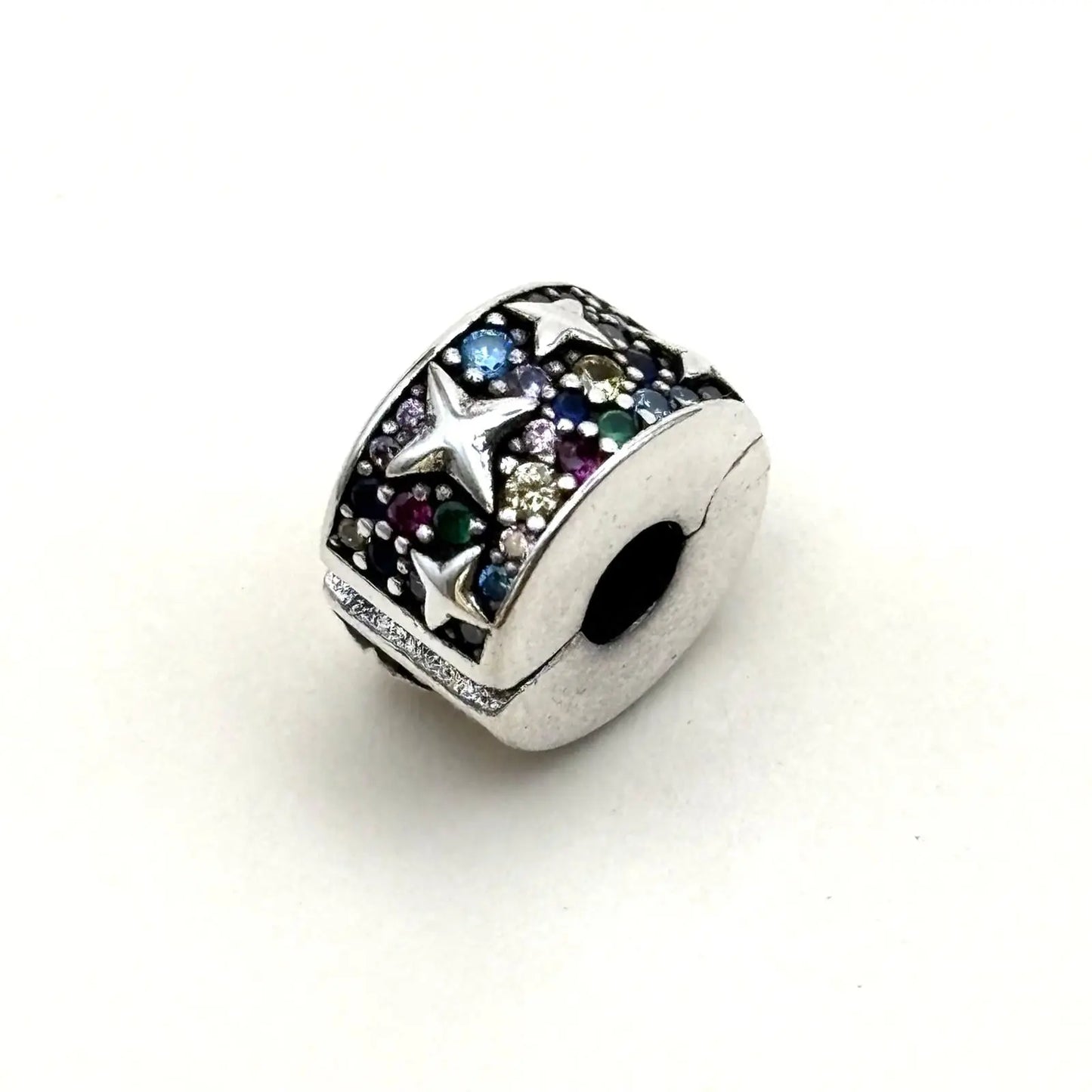 Charms Pand'OR en forme d'étoiles argentées sur des brillants colorés en argent Sterling 925