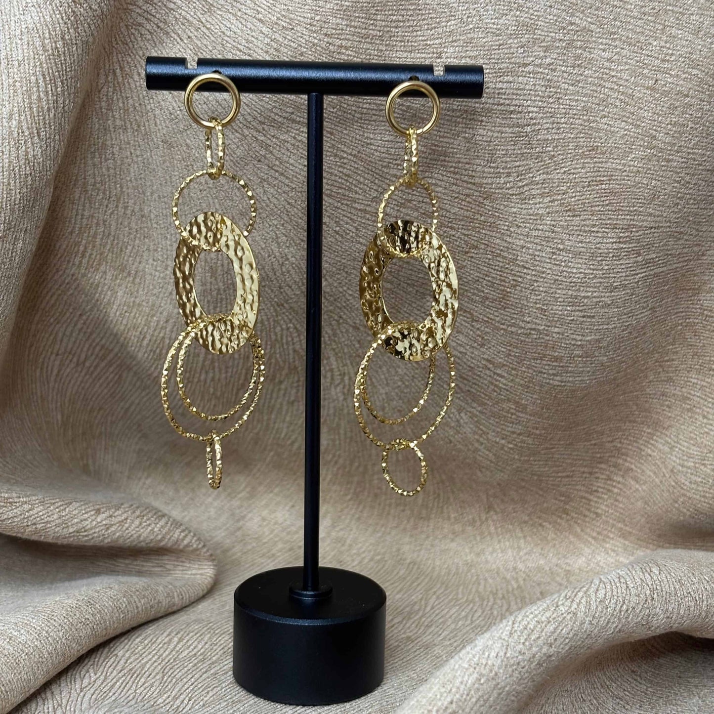Boucles d'oreilles dorées | motifs cercles dorés entrelacés | Acier inoxydable
