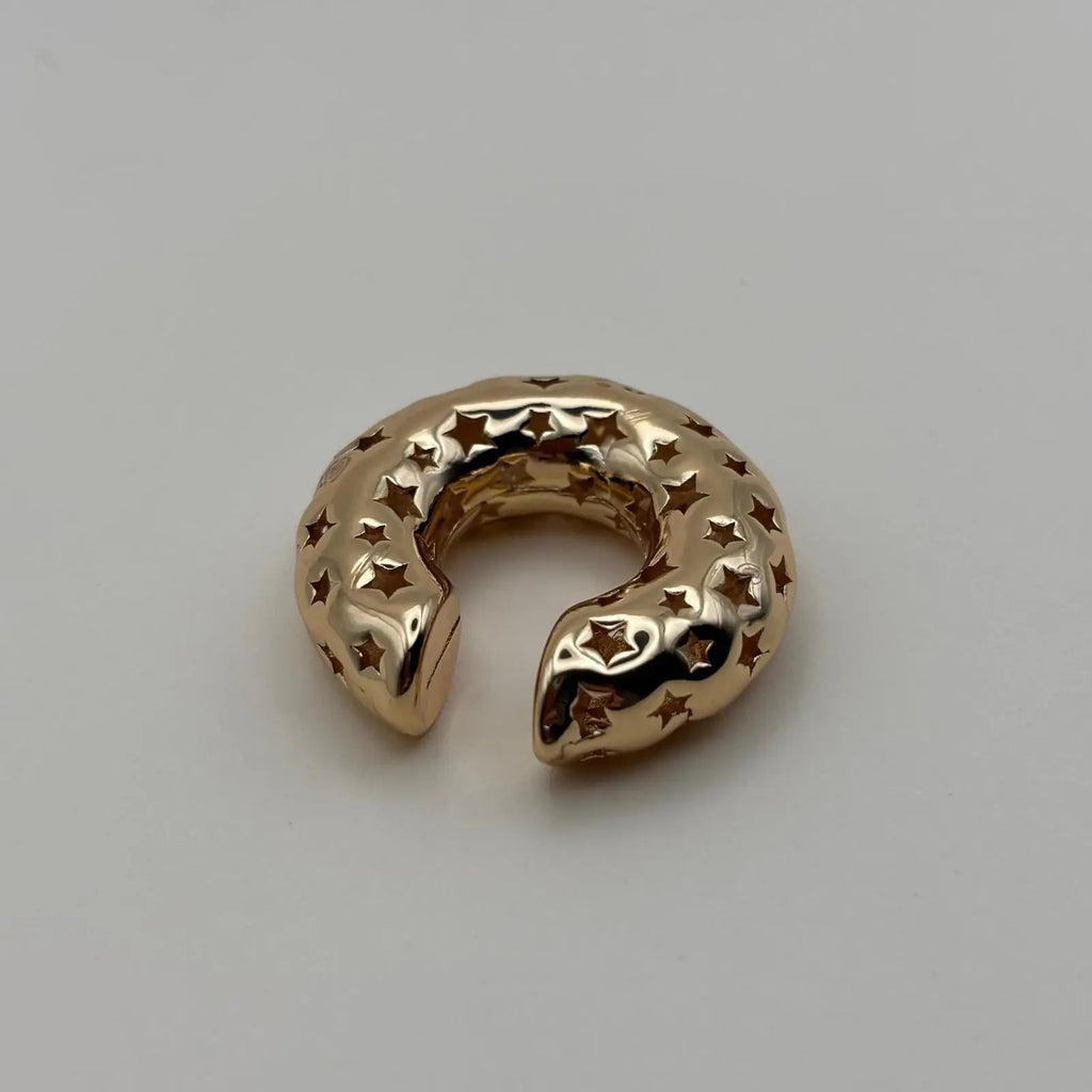 Boucle d'oreille doré pour cartilage avec motifs étoiles en acier inoxydable