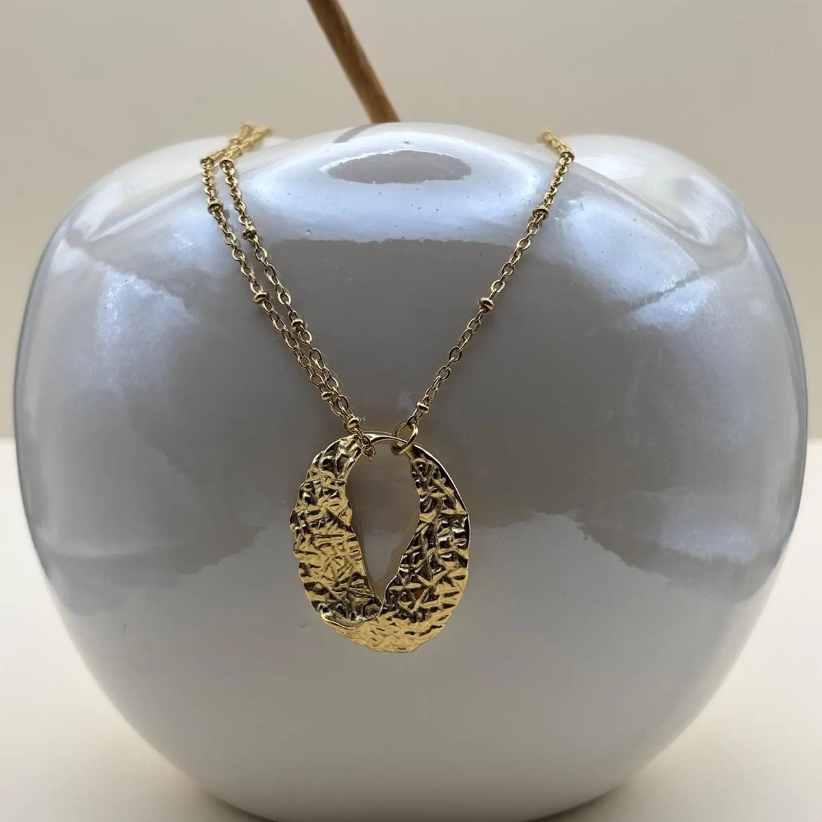 Collier doré avec pendentif cercle doré en acier inoxydable