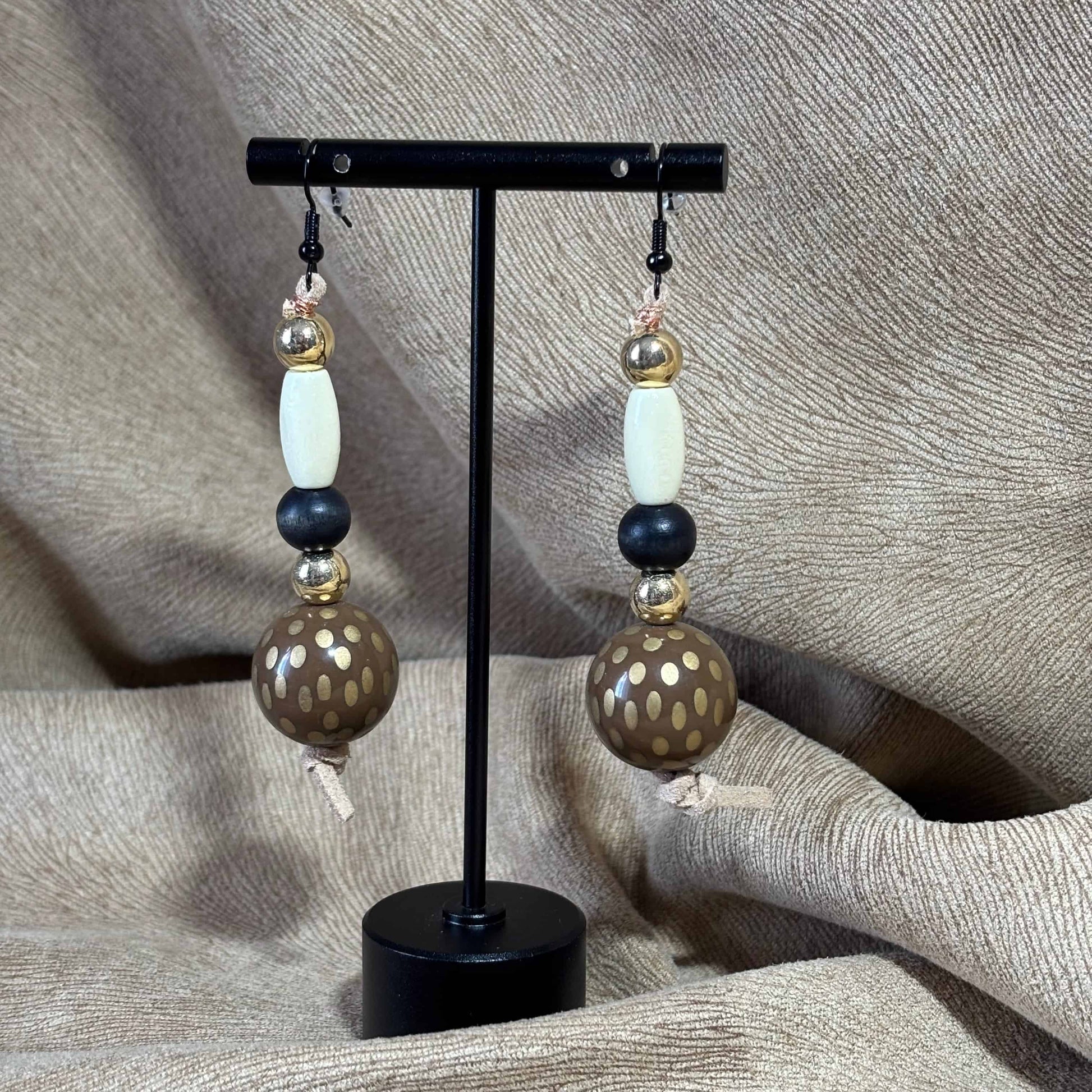Boucles d'oreilles - pendentif perle à pois Ø 2cm Perles en bois et en acrylique de 6 mm