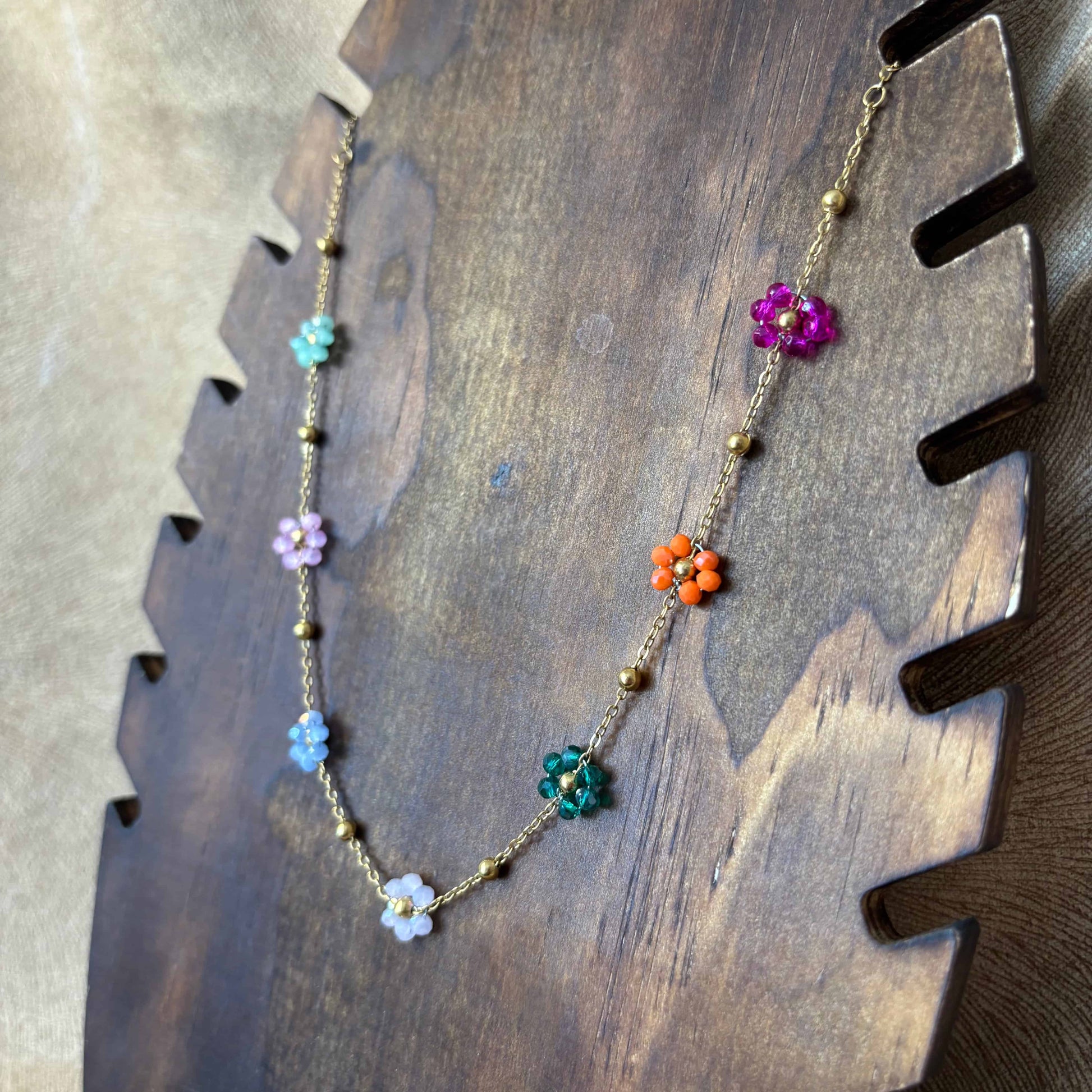 Collier fantaisie |Fleurs multicolores chainette dorée | Acier inoxydable