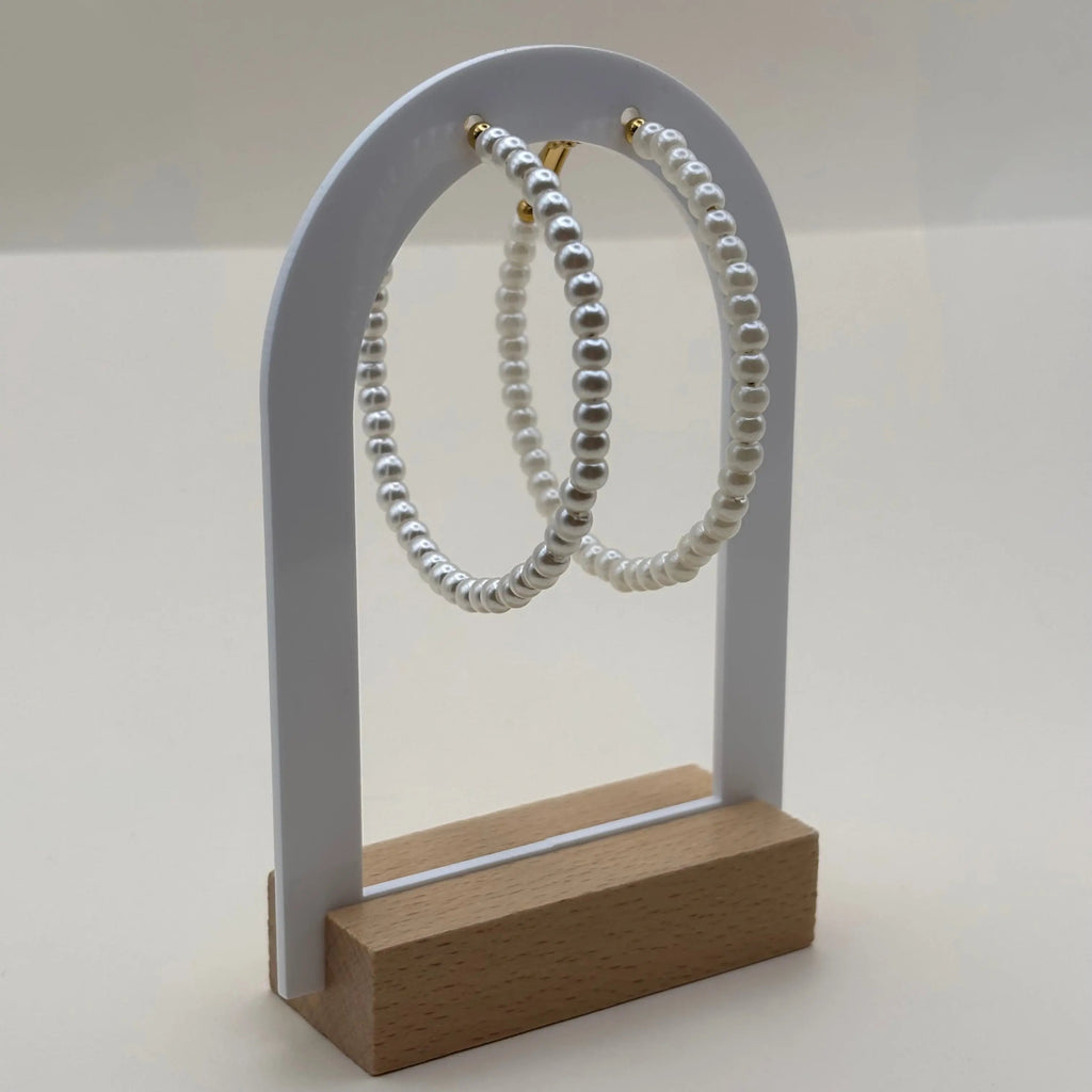 Boucles d'oreilles créoles en perles acryliques blanches tour en acier inoxydable