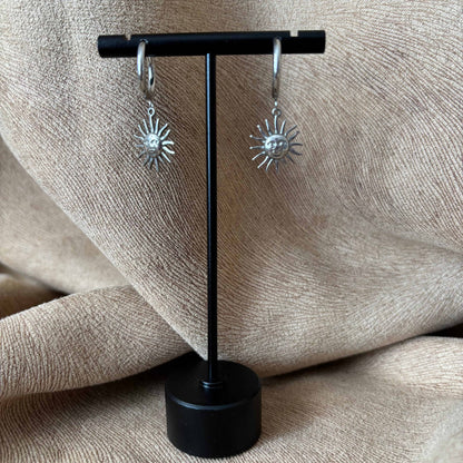 Boucles d'oreilles |Petites créoles | Avec soleil visage |argent - Acier inoxydable