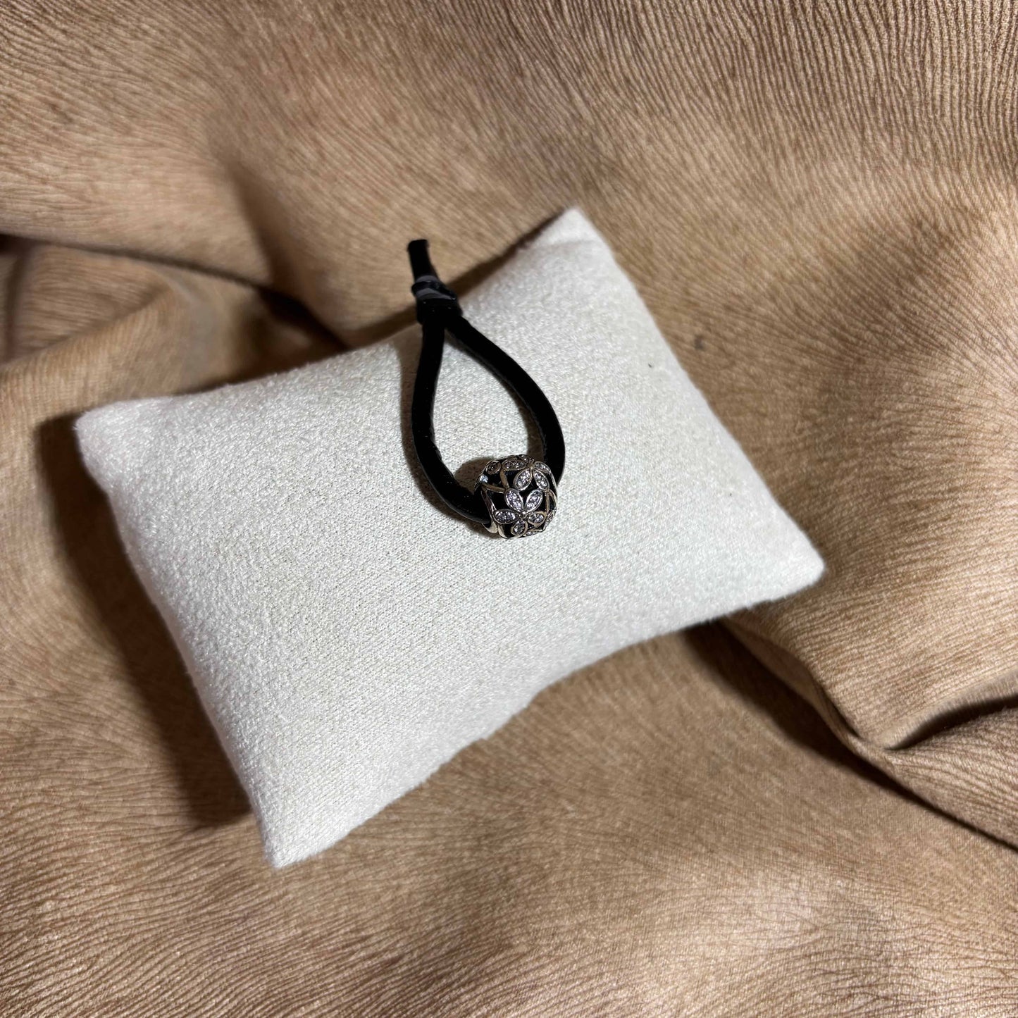 Charms Pand'OR | Sphère fleur en strass | En argent Sterling 925