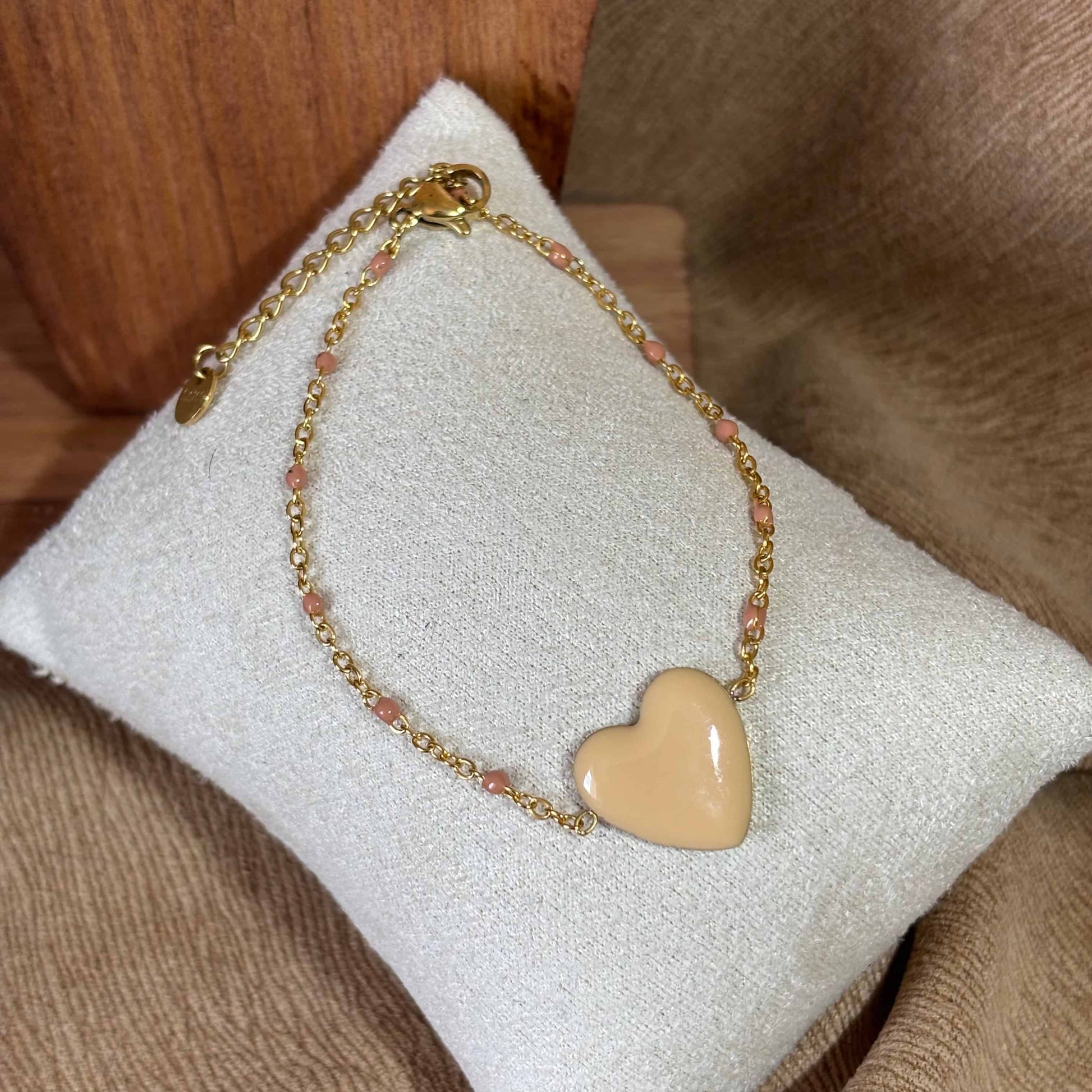 Parure collier - bracelet et boucles d'oreilles
Pendentif cœur coloré blanc