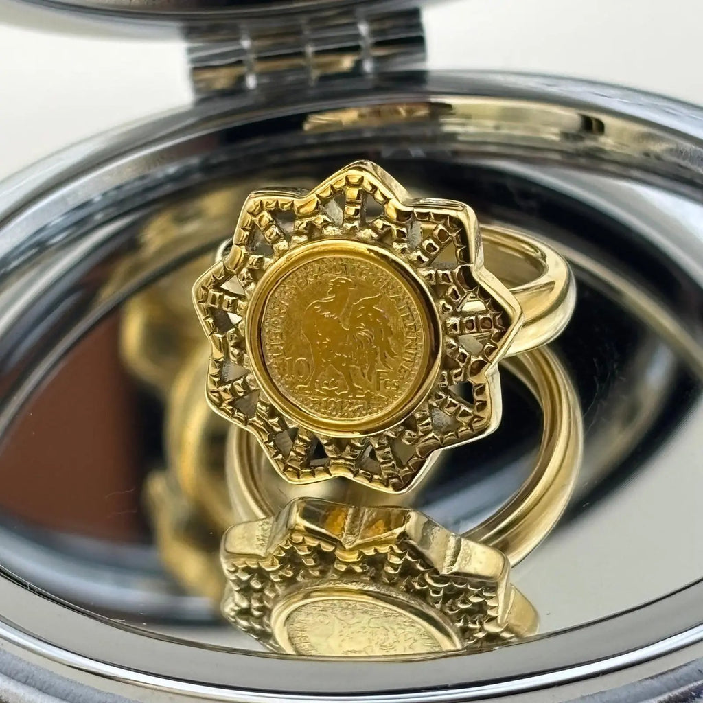 Bague dorée avec le symbole du coq francais