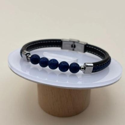 Bracelet homme avec un bracelet noir en simili cuir avec des perles bleues 