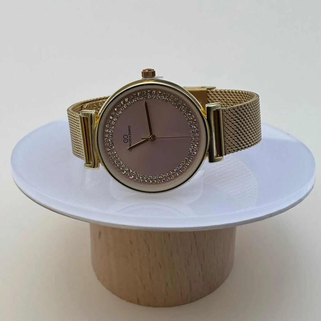 Montre pour femme bracelet doré cadran rose orné de strass