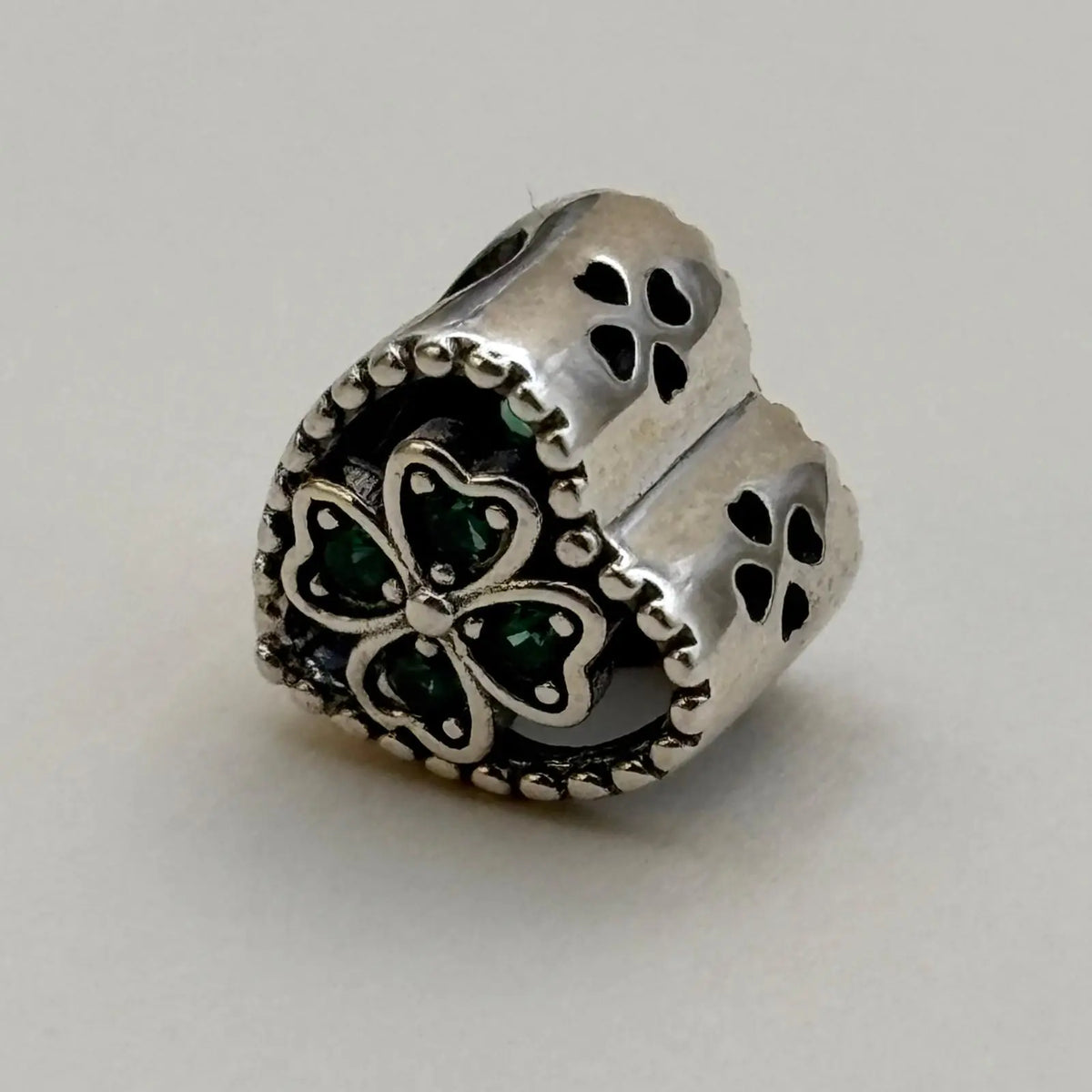 Charms Pand'OR motif cœur et trèfle en argent sterling