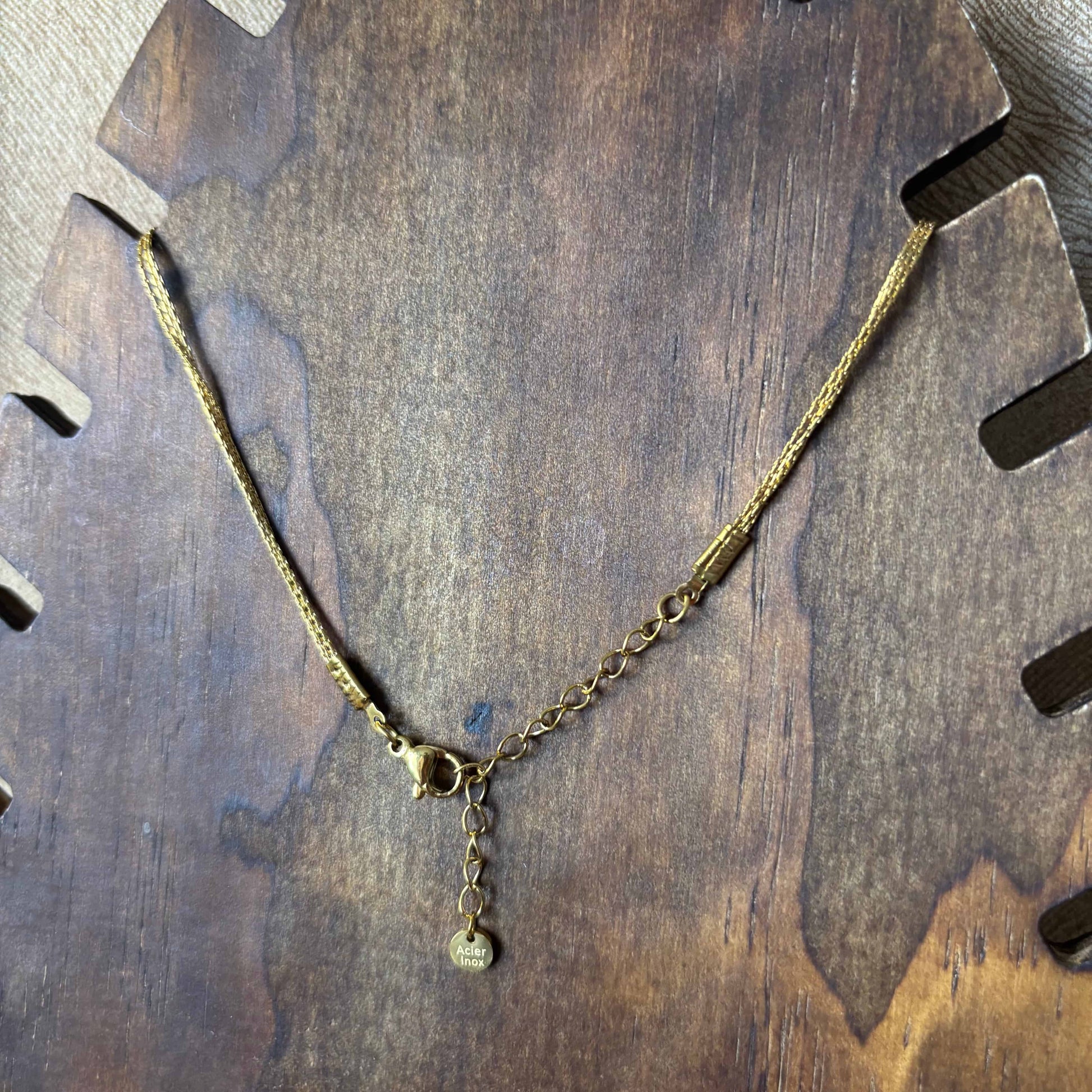 Collier multi rang or ou argent | Petites pierres naturelles | fermoir | Acier inoxydable