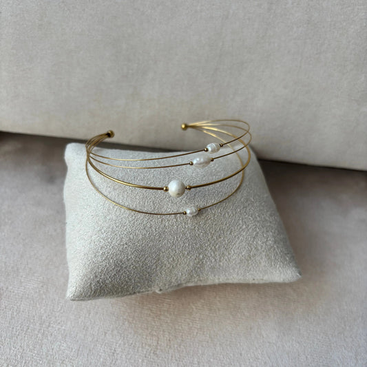 Bracelet doré |Bracelet semi-rigide ouvert |Perle d'eau douce |Acier inoxydable doré