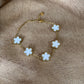 Bracelet doré | Motif trèfle | Fleurs blanches | Acier inoxydable
